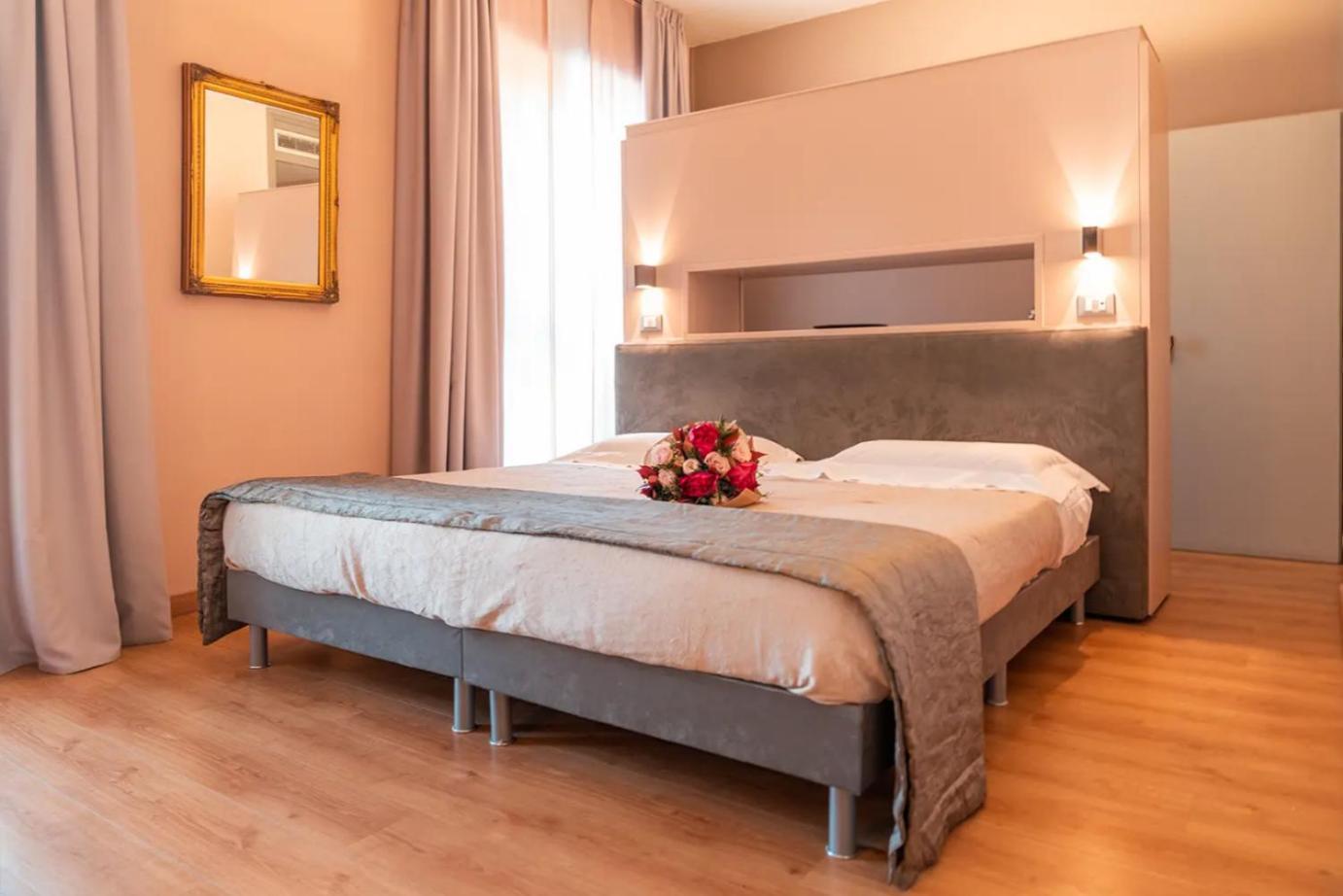 Hotel Terme Salvarola Сасуоло Екстериор снимка