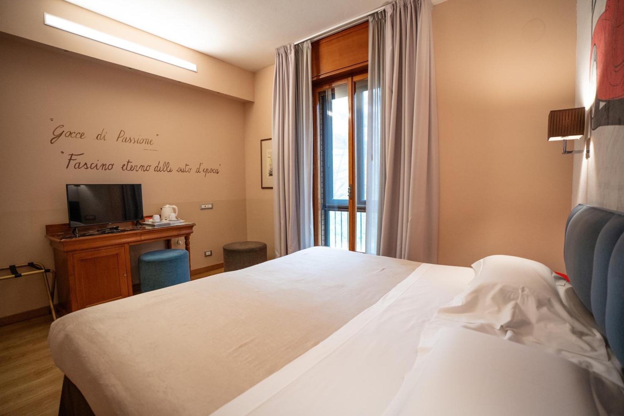 Hotel Terme Salvarola Сасуоло Екстериор снимка