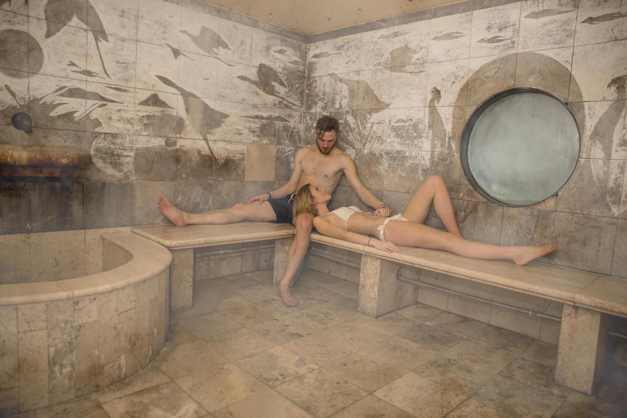 Hotel Terme Salvarola Сасуоло Екстериор снимка