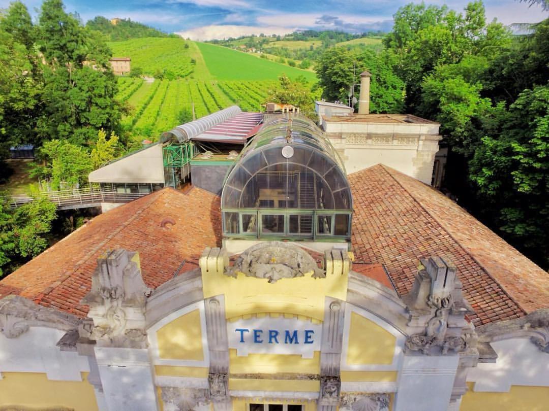 Hotel Terme Salvarola Сасуоло Екстериор снимка
